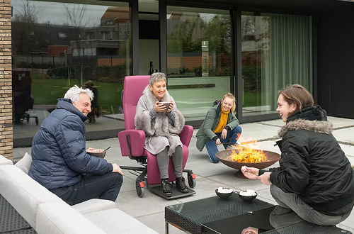 Silla inclinable - Ino - Moments Furniture - para adulto / con reposabrazos / portátil