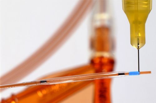 Cola de ensamblaje médico para catéteres - MD® 209-CTH  - DYMAX Europe GmbH - biocompatible