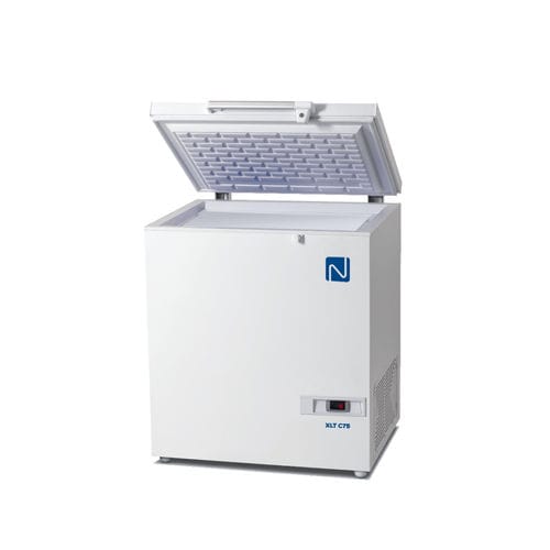 Congelador de laboratorio - XLT C75 - Nordic - de tipo arcón / baja temperatura / con refrigerante natural