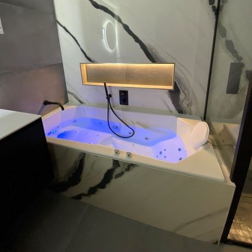 Bañera de balneoterapia monoplaza - JOUVENCE - Preti - encastrada / con lámparas de cromoterapia