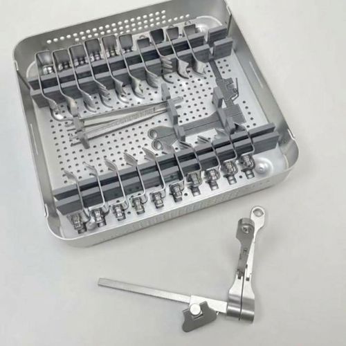 Kit de instrumentos para cirugía ortopédica - Bisons International - para cirugía del raquis / de acero inoxidable / apto para autoclave