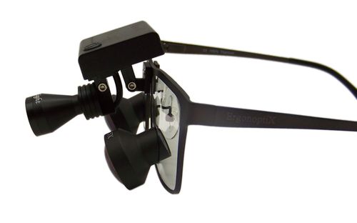 Fotóforo para odontología - D-Light HD - ErgonoptiX Alon Sabsay - quirúrgico / LED / con batería recargable