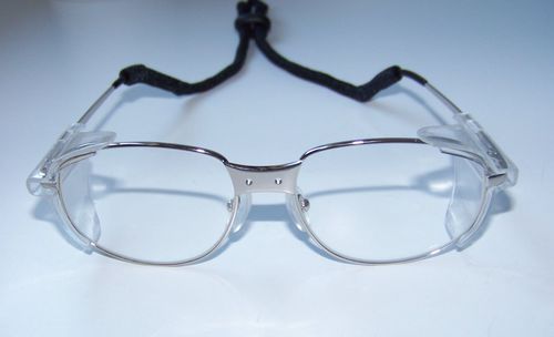 Montura para lupa quirúrgica con montura de gafas - Feather - ErgonoptiX Alon Sabsay - con lámpara frontal