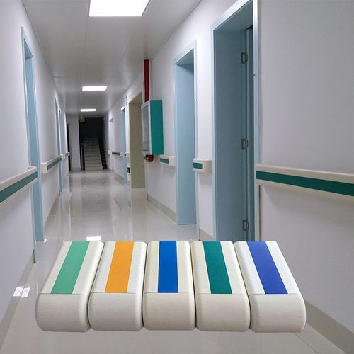 Barra de apoyo para centro sanitario - Changzhou Zhongtian Fire-proof Decorative Sheets Co., Ltd. - de pared / de plástico / horizontal