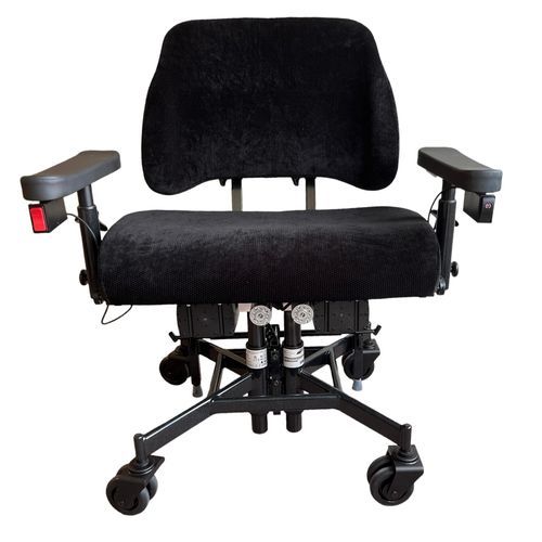Silla bariátrica - REAL 9200 - Mercado Medic Deutschland GmbH - con reposabrazos / con ruedas / portátil