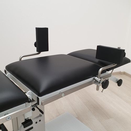 Soporte para hombros para mesa de operaciones - SSH-3010 - AGA Sanitätsartikel - para adulto / de altura regulable / de acero inoxidable