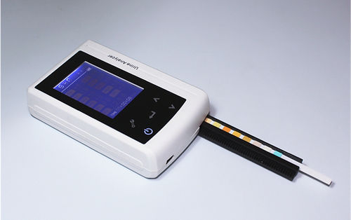 Lector de tiras de orina - AMP USR mini - AMEDA Labordiagnostik  