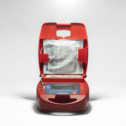 Desfibrilador externo semiautomático - GEO SAVER P - A.M.I. ITALIA - USB / con monitor de ECG / bifásico