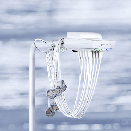 Electrocardiógrafo para diagnóstico en reposo - cardio 400 accu - custo med GmbH - para prueba de esfuerzo / 12 canales / para PC