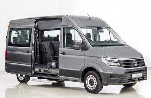 Vehículo para discapacitados furgoneta - Volkswagen Crafter - Dlouhy - acceso posterior / acceso lateral
