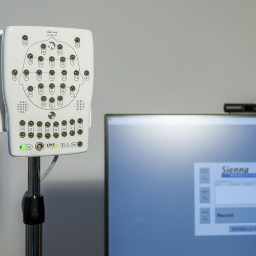 Electroencefalógrafo 32 canales - Sienna Ultimate  - EMS Biomedical - EEG para investigación médica / EEG prolongado / EEG pediátrico