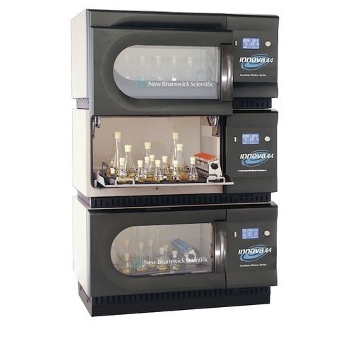Incubadora de laboratorio apilable - New Brunswick™ Innova® series - Eppendorf SE - refrigerada