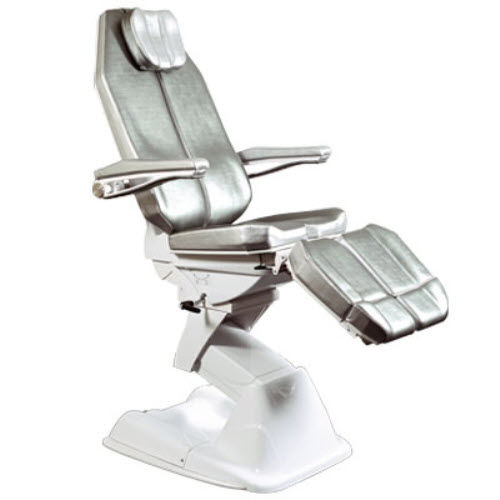Sillón de reconocimiento podológico - Lynea - Euroclinic MediCare Solutions - eléctrico / con reposapiernas / reclinable