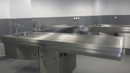 Mesa de autopsia de medicina legal - 80548 - Funeralia - de laboratorio de histopatología / de laboratorio / de disección