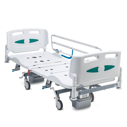 Cama médica - Oscar / Mosè - Gardhen Bilance  - eléctrica / de altura regulable / con ruedas