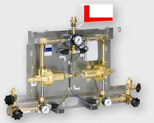 Colector para gases médicos - Noxerior - automático / de suministro / de transición