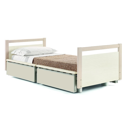 Cama de emergencia - Equo Trend - Malvestio - Furniture for healthcare facilities - eléctrica / reclinable / con sistema de bloqueo de las ruedas