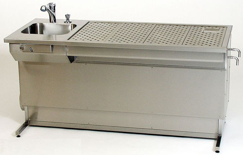 Estación de trabajo de laboratorio de macroscopia - UCS-E-1750 - KUGEL medical GmbH & Co. KG - para preparación de muestras / de pie / con fregadero