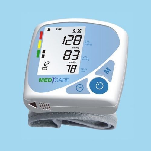 Tensiómetro electrónico automática - BP 610 - L-Tac Medicare - oscilométrica / de muñeca / con manguito incorporado