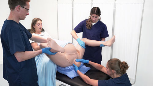 Maniquí de prácticas para cuidados ginecológicos - Maya LST - Limbs & Things - obstetricoginecológico / atención materno-neonatal / para cuidados obstétricos
