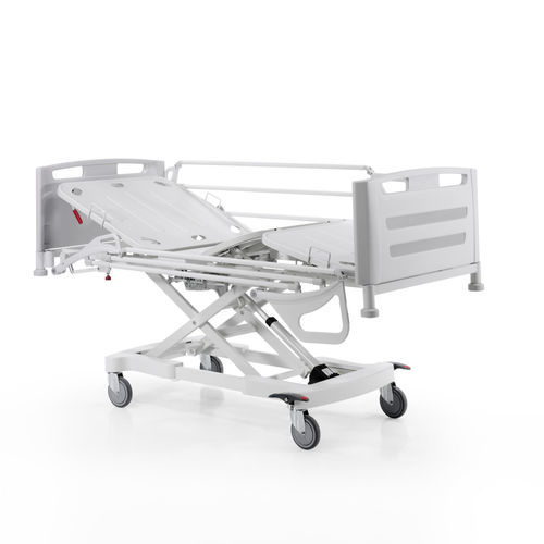 Cama de hospital - Basic Care - Medical Iberica - eléctrica / de altura regulable / con ruedas