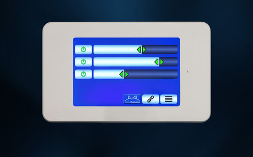 Panel de control médico - Medical Illumination International - con pantalla táctil