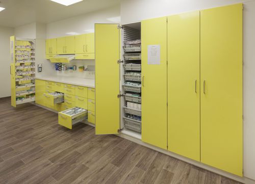 Armario para ordenar - 8 series - Metallwarenfabrik Walter H. Becker  - calefactado / para instrumental / de hospital