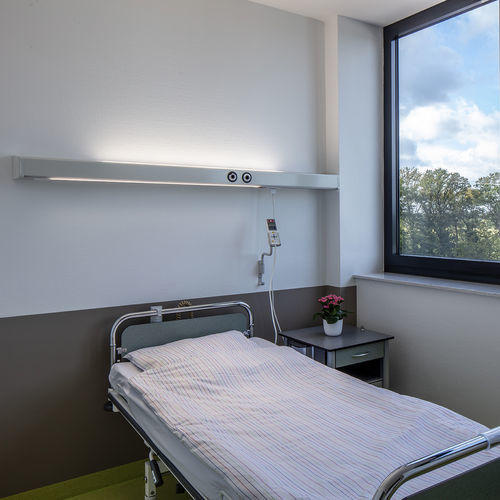 Unidad médica de cabecera de pared - sinus - modul technik - horizontal / para habitación de pacientes / personalizable