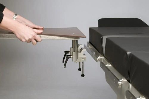 Soporte para cirugía de la mano - 10-390 - Reison Medical - para cirugía del brazo / de posicionamiento / ajustable
