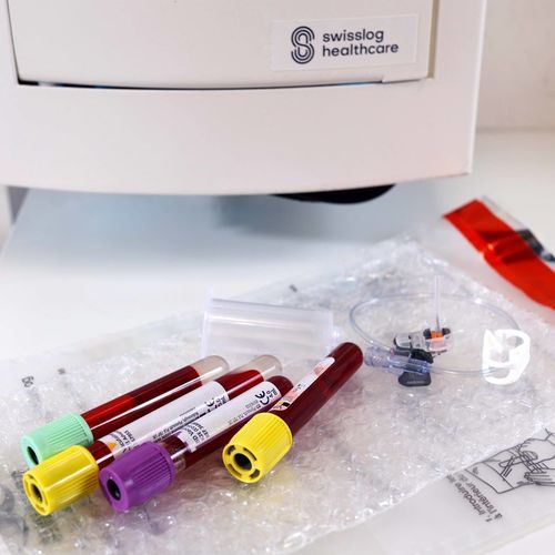 Sistema de tubos neumáticos de hospital - TranspoLab - Swisslog Healthcare - de laboratorio