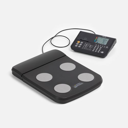 Analizador de la composición corporal por bioimpedancia - DC-360 S - Tanita Europe - plataforma / con pantalla LCD / con cálculo del IMC