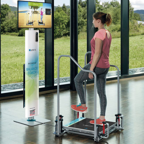 Sistema de rehabilitación de equilibrio - BALANCECOACH iQ  - zebris Medical - configurado para ordenador / con juegos serios
