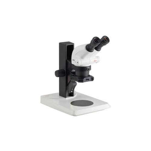 Fuente de luz para estereomicroscopio - LED2000 - Leica Microsystems - LED / compacta