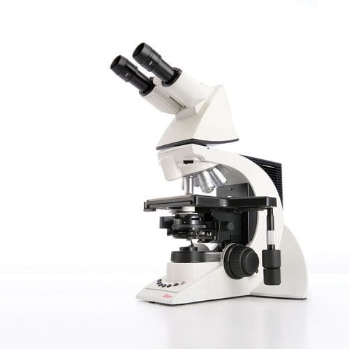 Microscopio óptico - DM3000  - Leica Microsystems - de laboratorio / para biología / recto