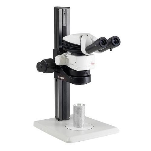 Fuente de luz para estereomicroscopio - LED5000 NVI  - Leica Microsystems - LED / halógena / compacta
