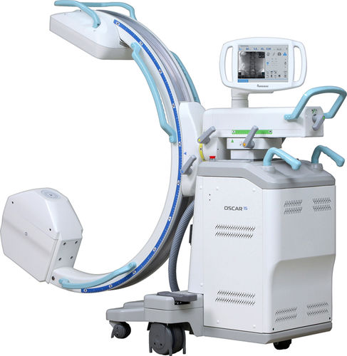 Arco quirúrgico móvil - OSCAR 15 - Genoray - con sensor plano / con monitor de vídeo integrado