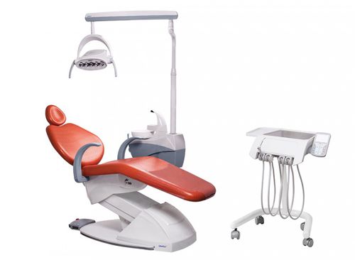 Unidad de tratamiento dental con sillón - G3 New  - Gnatus - con portainstrumentos / con luz