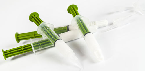 Material dental de hidróxido de calcio - Calasept® Plus - DIRECTA AB   - para la obturación de canales / temporal / radiopaco