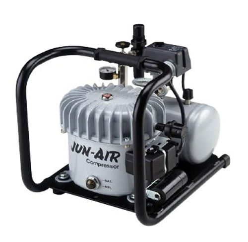 Compresor para odontología - 6-4	 - JUN-AIR International A/S   - lubricado