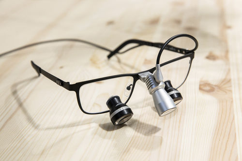 Fotóforo para odontología - DeLight™  - Optergo AB - LED / para lupa binocular