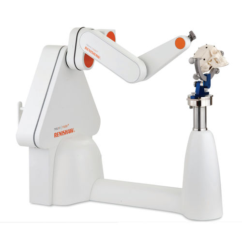 Robot de cirugía para biopsia - neuromate® - Renishaw - posicionamiento de electrodos / para cirugía miniinvasiva / para neurocirugía