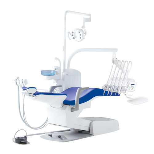 Unidad de tratamiento dental con sillón hidráulico - Clesta II/Clesta Eurus - Takara Belmont Italy - con reposacabezas flexible / con sistema de higiene / con portainstrumentos