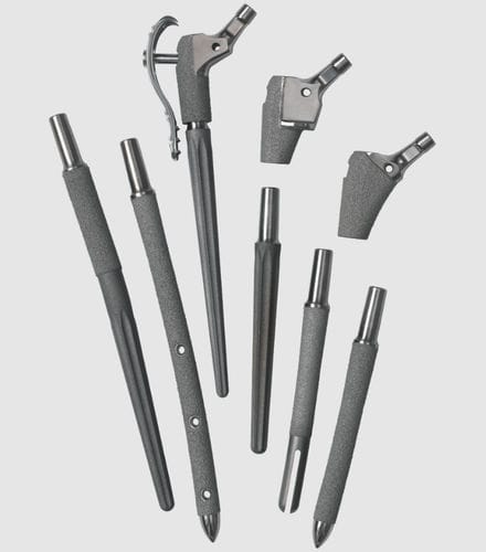 Vástago femoral de revisión - Arcos® - Zimmer Biomet - cementado o no cementado