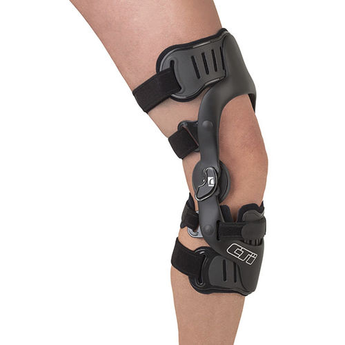 Órtesis de rodilla - CTi® - Össur - estabilización de los ligamentos de la rodilla / articulada