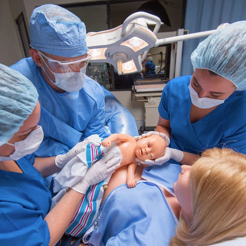 Simulador de paciente atención materno-neonatal - VICTORIA® S2200  - Gaumard - de parto / para cuidados de enfermería / para cuidados obstétricos