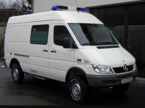 Furgón ambulancia - Multi-stretcher - C. Miesen