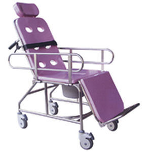 Silla de ducha con reposabrazos - MST-3000 - Medical Master Co., Ltd - con ruedas / con reposapiés / con orinal