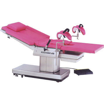 Sillón de parto eléctrico - AD-960 - Medical Master Co., Ltd - con ruedas