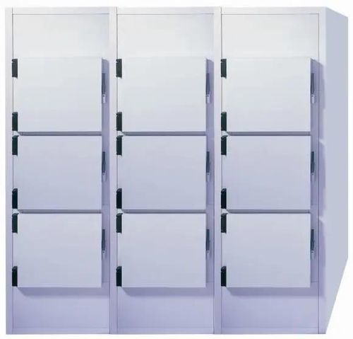 Cámara mortuoria frigorífica para camillas mortuorias - EIHF-ISOFROID - 9 cuerpos / de carga frontal / con puerta