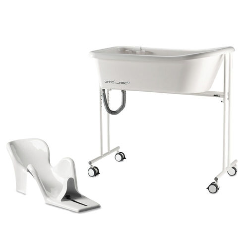 Bañera terapéutica manual - R82 Orca - Etac - con asiento de baño